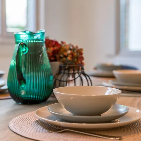 Des Roses - Fantastic & Renewed 7p De Haan