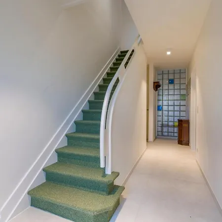 Willa Des Roses - Fantastic & Renewed 7p