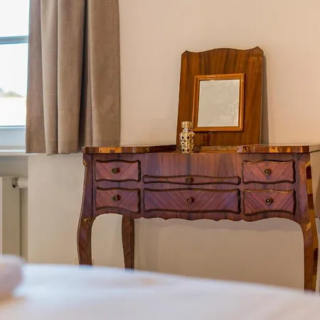 Des Roses - Fantastic & Renewed 7p *